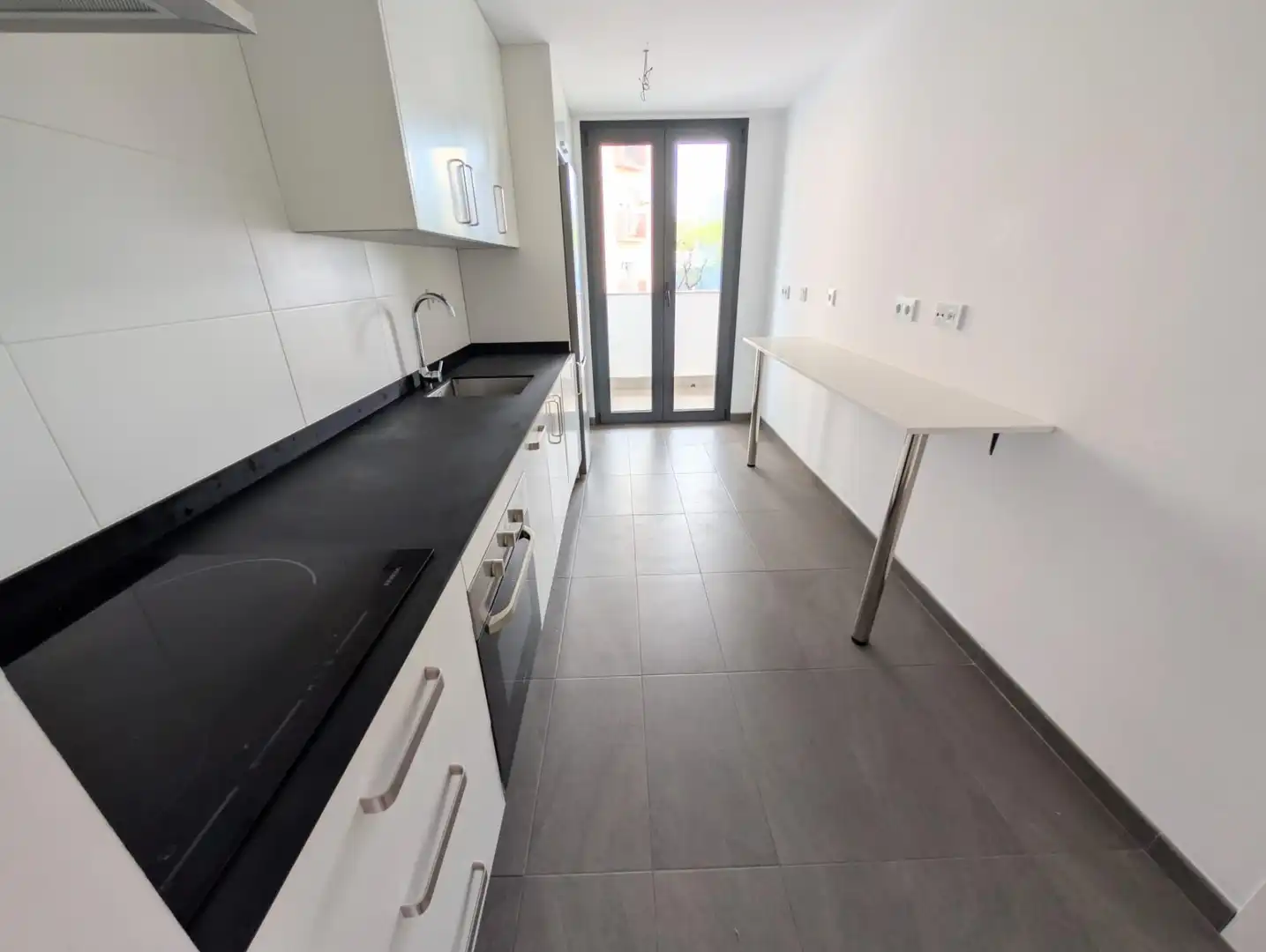 Cocina de Piso de alquiler en Camas con Aire acondicionado, Calefacción y Terraza