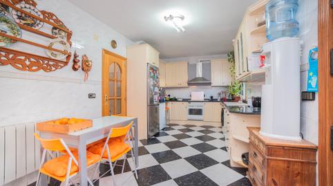 Foto 4 de Casa adosada en venda a Villa del Prado, Madrid