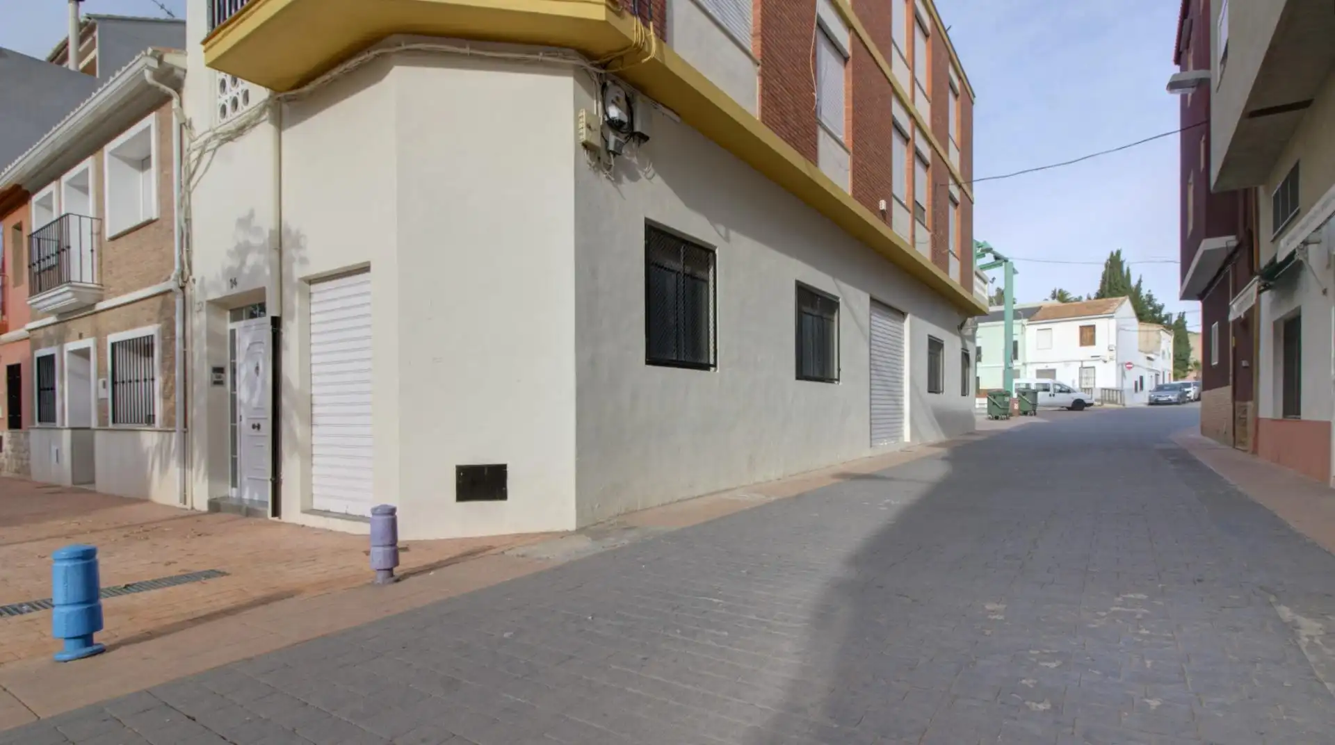 Vista exterior de Local de alquiler en Almenara