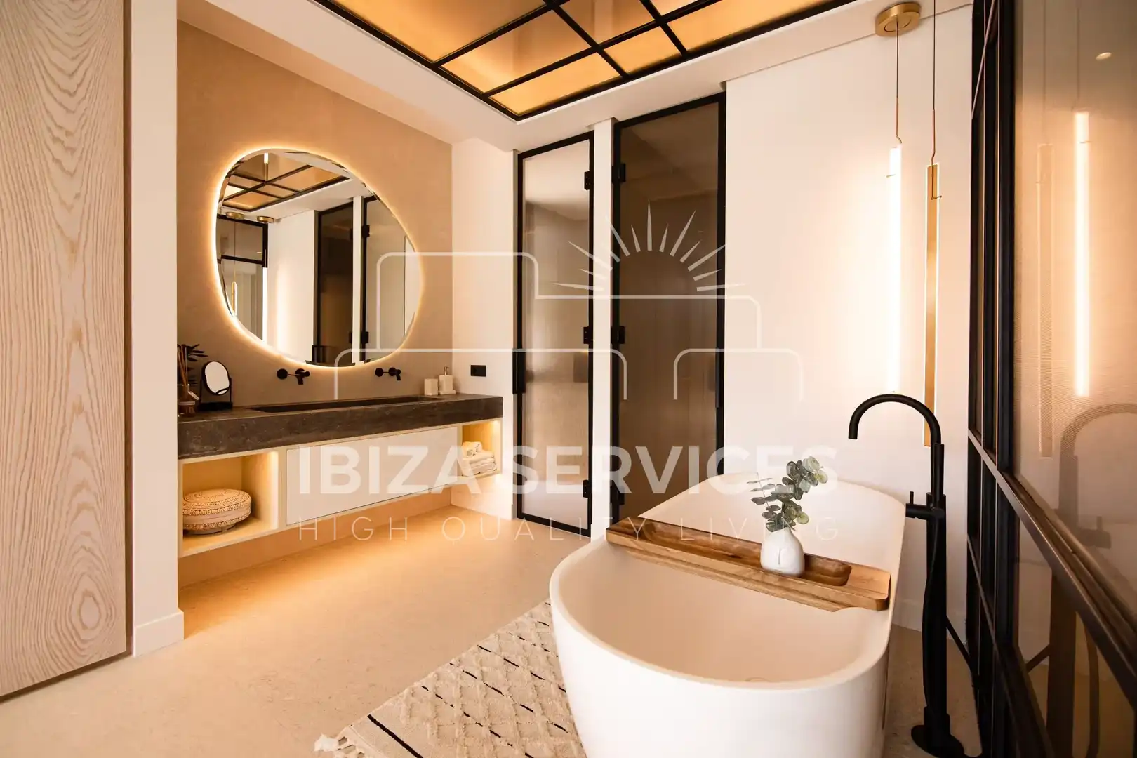 Baño de Casa o chalet en venta en Santa Eulària des Riu con Aire acondicionado, Jardín privado y Piscina