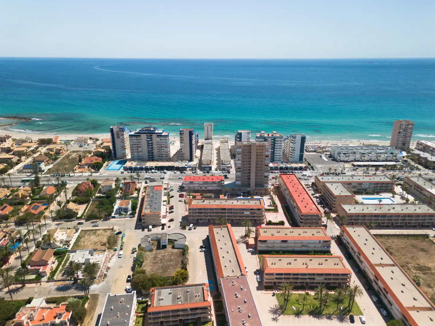 Piso en venta en Plaza Puerto Bello, Entremares