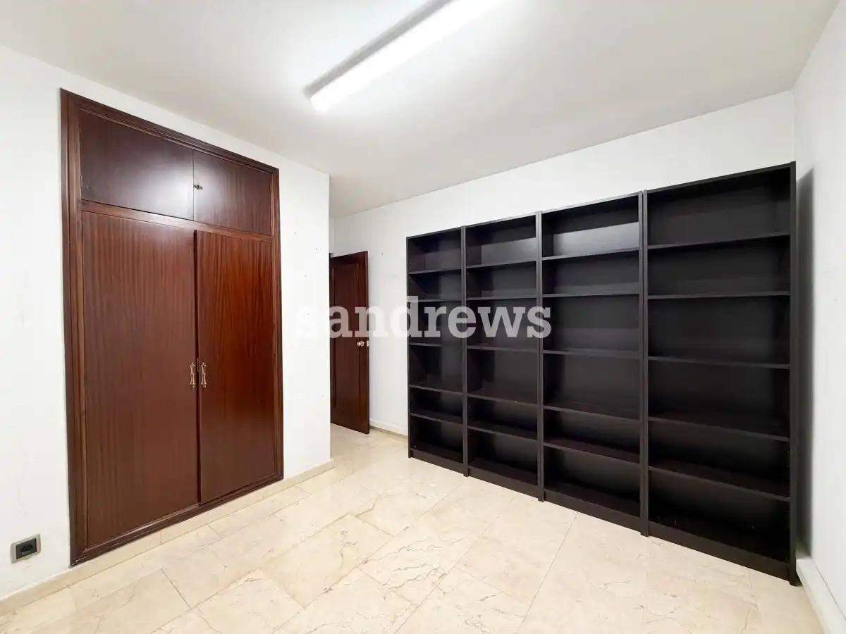 Flat for sale in Figueres  with Air Conditioner, Heating and Terrace