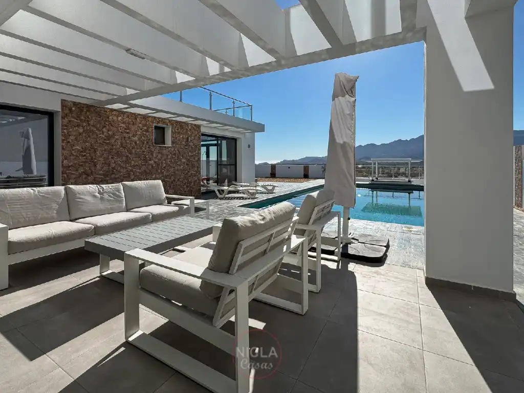 Casa con piscina en venta en Calle Olmos (Hn), imagen 9