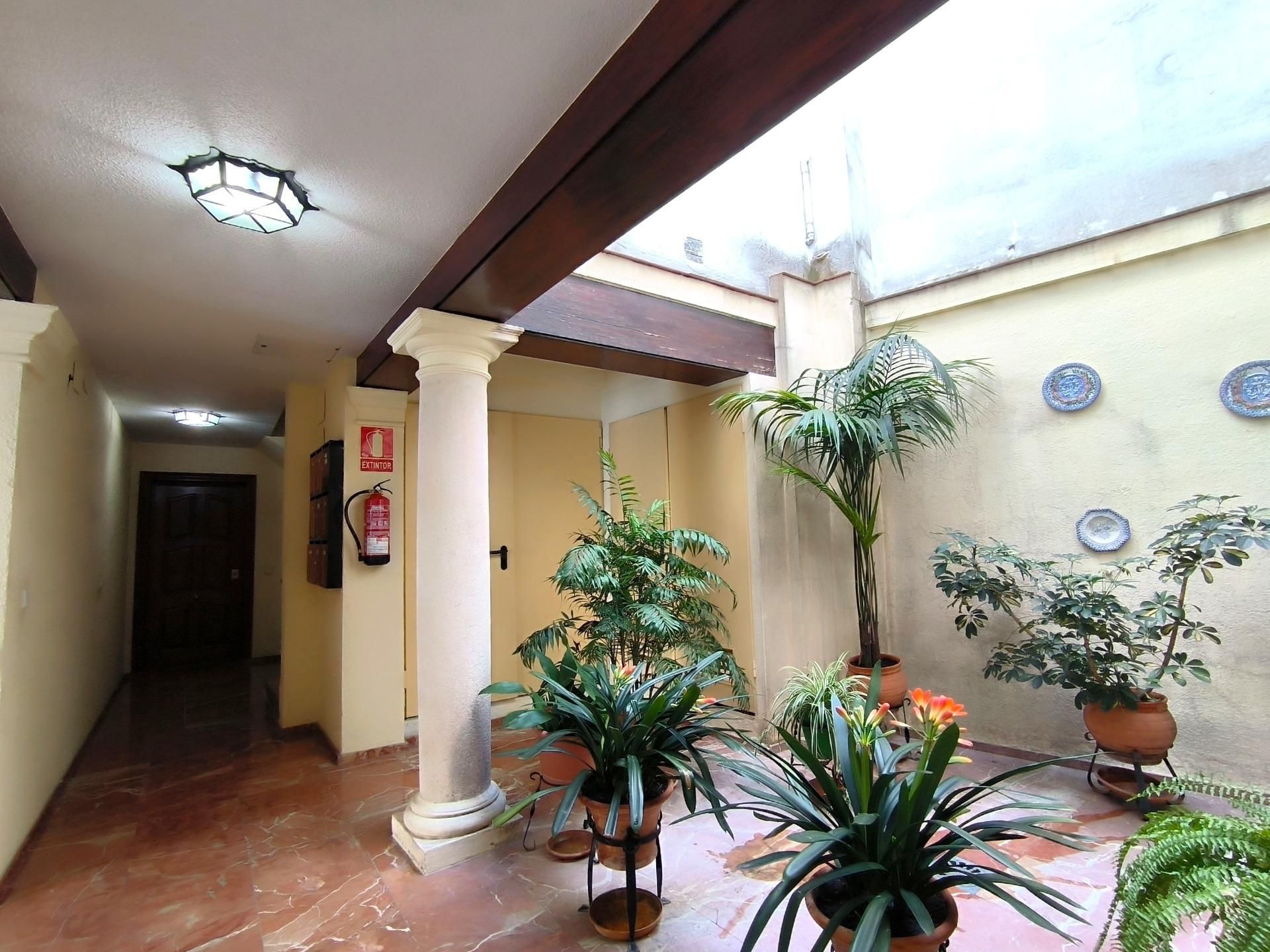 Apartment for sale in  Córdoba Capital  with Air Conditioner, Terrace and Furnished