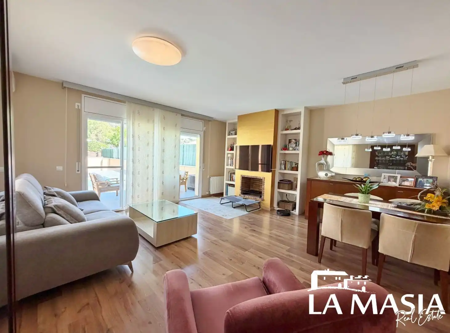 Casa a schiera con piscina in vendita a Olivella, imagen 3