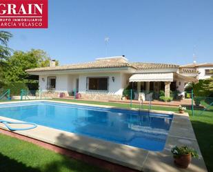 Exterior view of House or chalet for sale in  Albacete Capital  with Heating and Swimming Pool