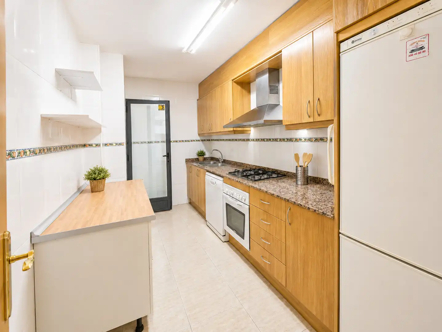 Kitchen of Flat for sale in Cambrils  with Air Conditioner, Heating and Storage room