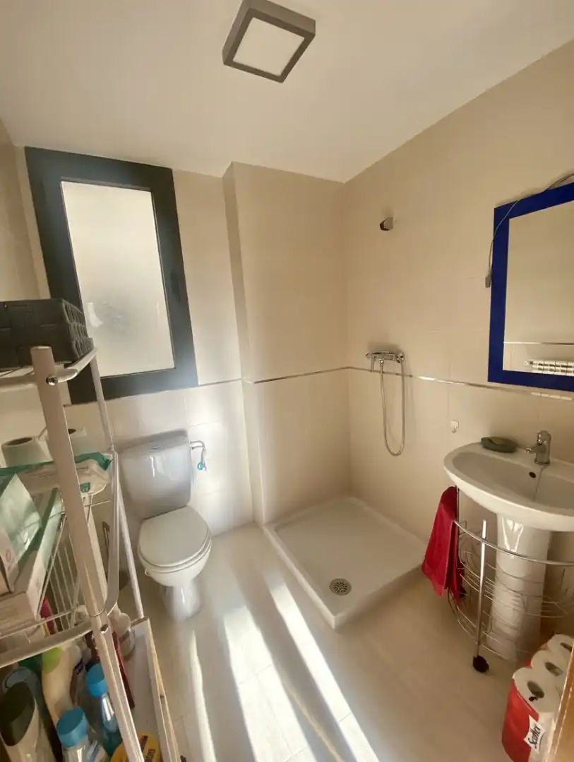 Baño de Piso en venta en Ciudad Real con Aire acondicionado, Calefacción y Trastero