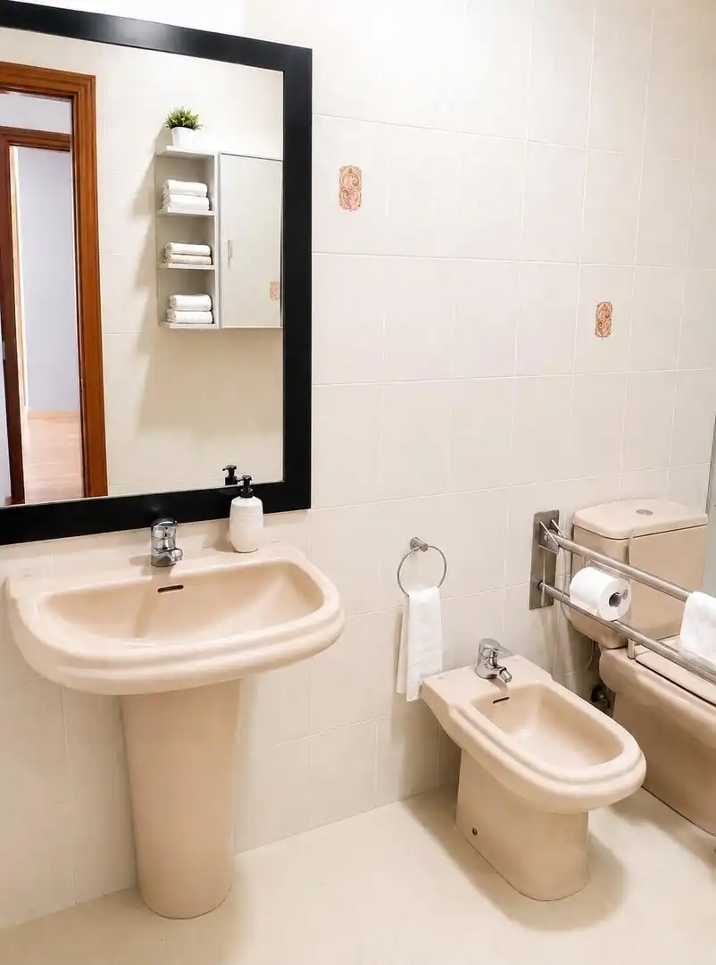 Baño de Piso en venta en Candelaria con Terraza y Amueblado