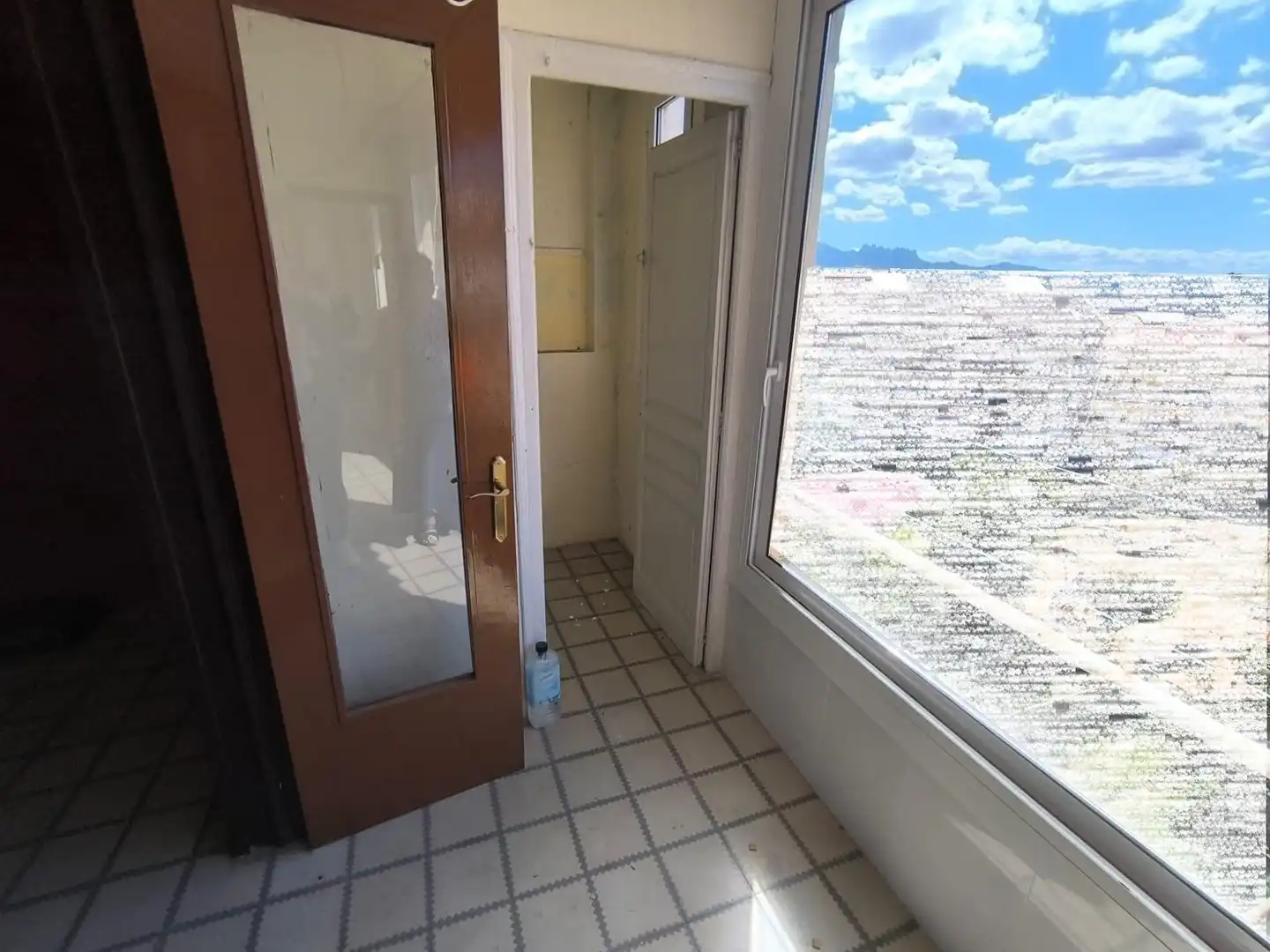 Buildings for sale in Manresa