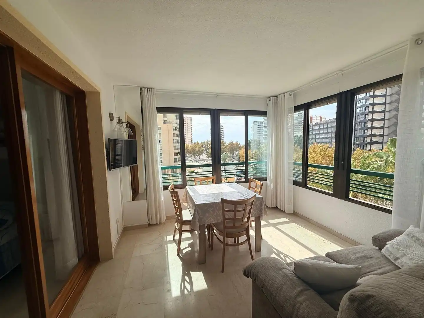 Apartment with pool for sale in Playa de Levante, imagen 7