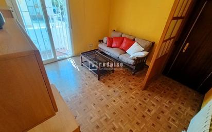 Living room of Flat to rent in  Madrid Capital  with Terrace