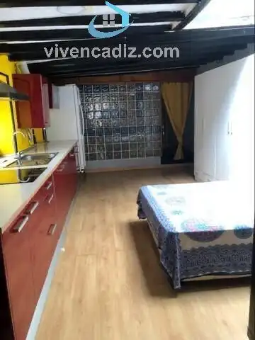 Habitación de Loft en venta en Cádiz con Trastero y Balcón