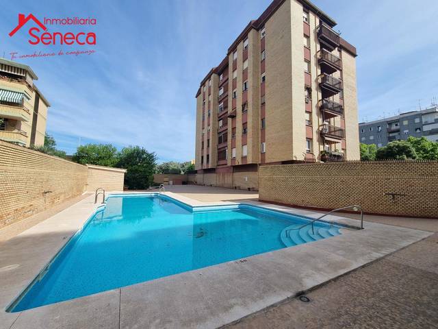 Piso en Venta en Gran Vía Parque en Ciudad Jardín - Zoco