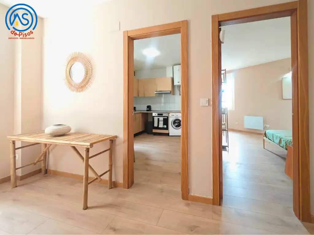 Apartament de lloguer en Zaragoza amb Calefacció, Parquet i Moblat