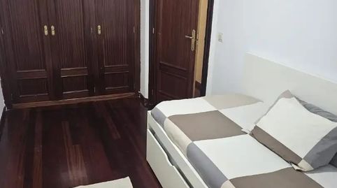 Foto 3 de Piso en venta en Calle Beato de Liébana, 2, Numancia - San Fernando, Santander