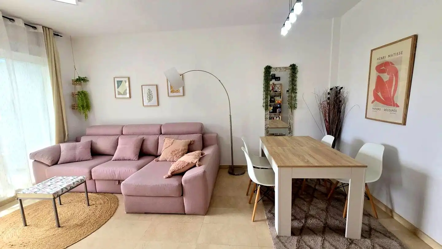 Sala de estar de Apartamento de alquiler en Gandia con Aire acondicionado, Calefacción y Terraza