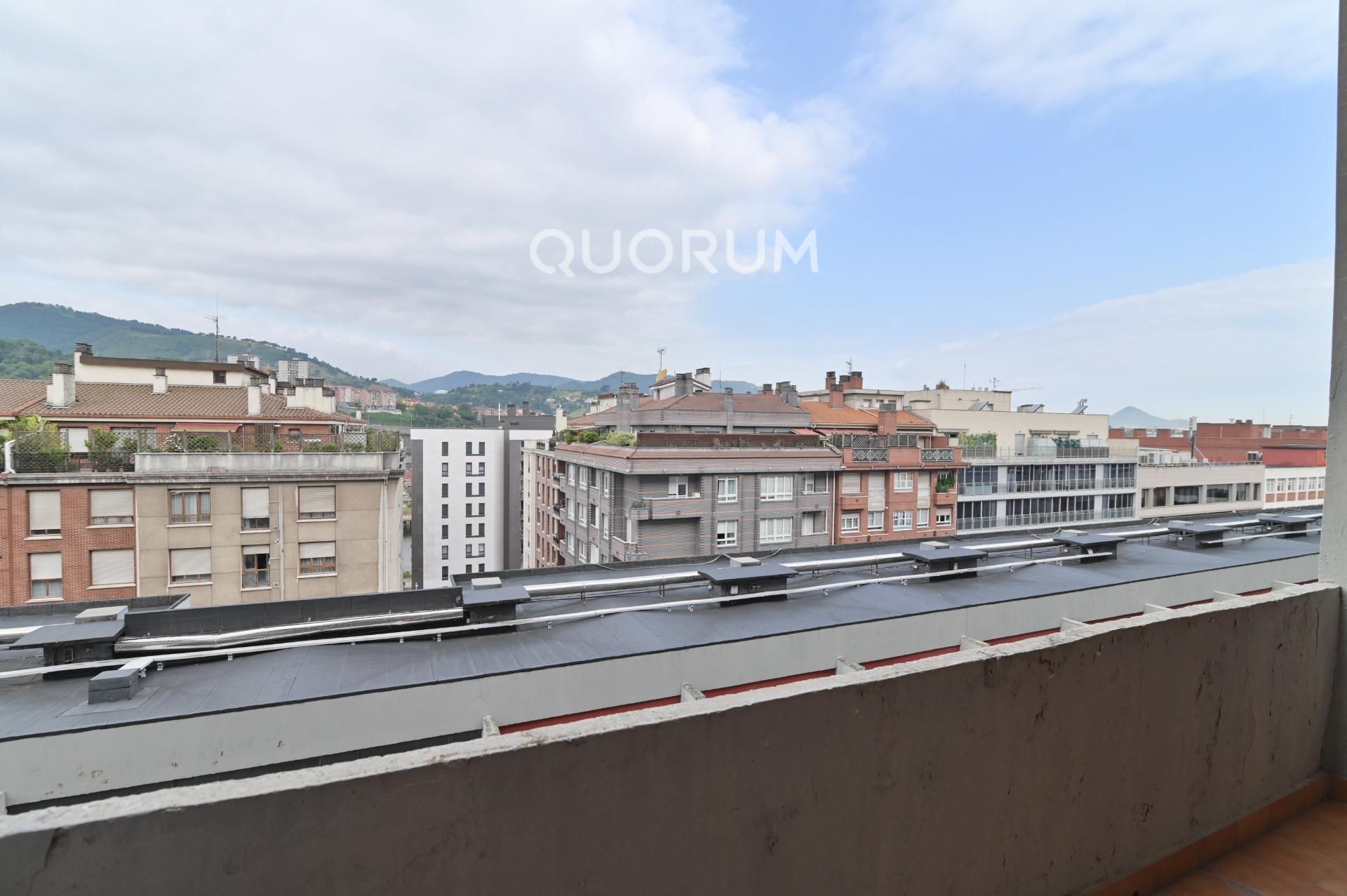 Terrassa de Pis en venda en Bilbao  amb Calefacció i Terrassa