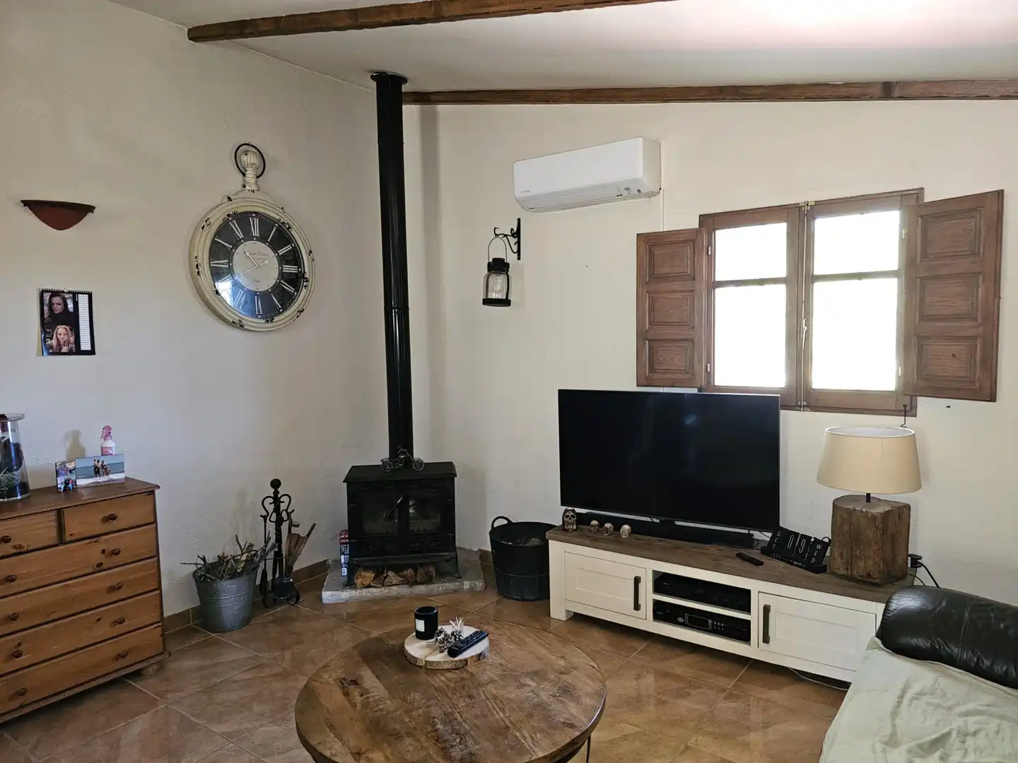 Sala de estar de Finca rústica en venta en Tivissa con Aire acondicionado y Internet