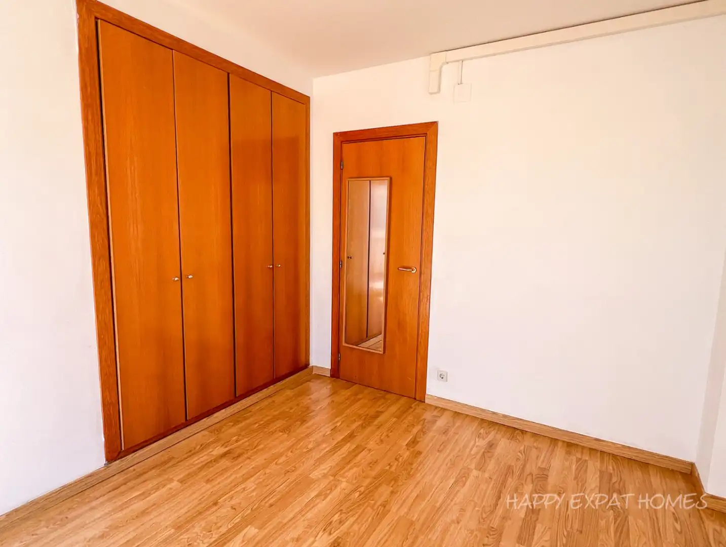 Bedroom of Flat for sale in Sitges  with Air Conditioner, Heating and Terrace
