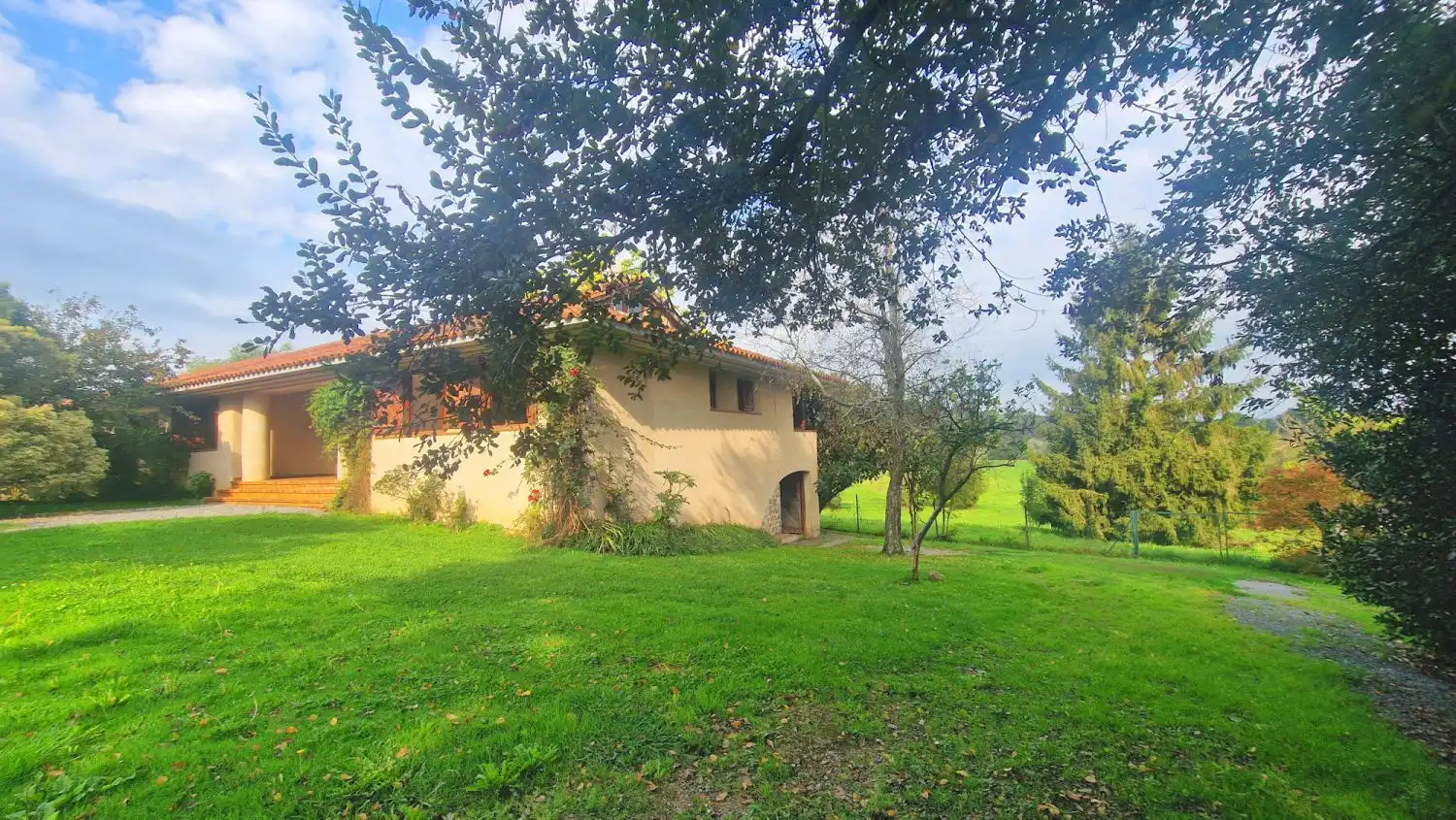 Jardín de Casa o chalet en venta en Meruelo con Calefacción, Terraza y Trastero