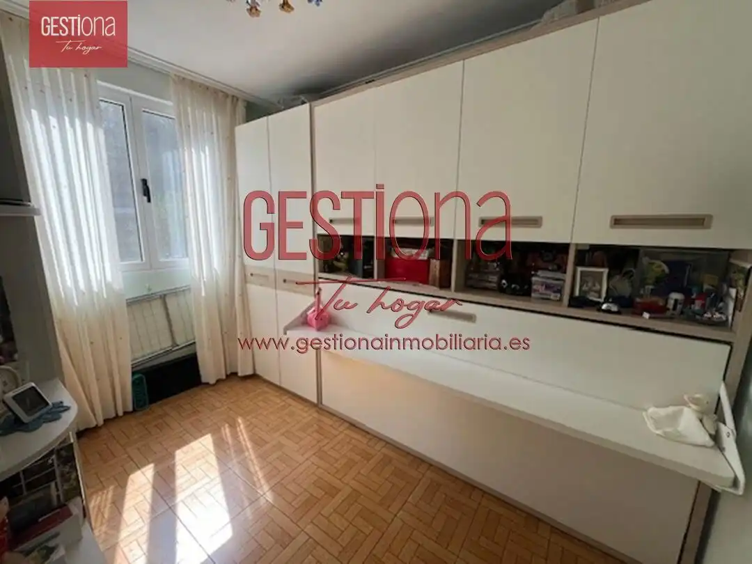 Habitación de Apartamento en venta en Noja con Calefacción, Jardín privado y Trastero