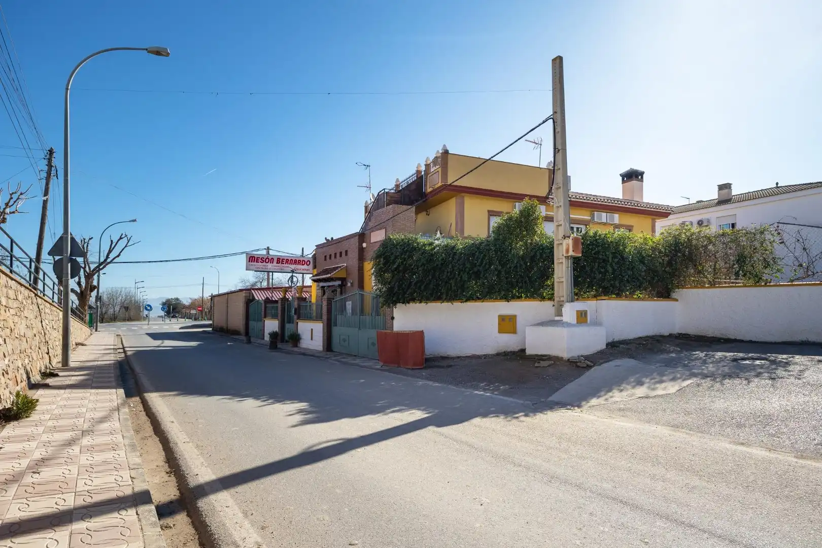 Vista exterior de Edifici en venda en Ventas de Huelma