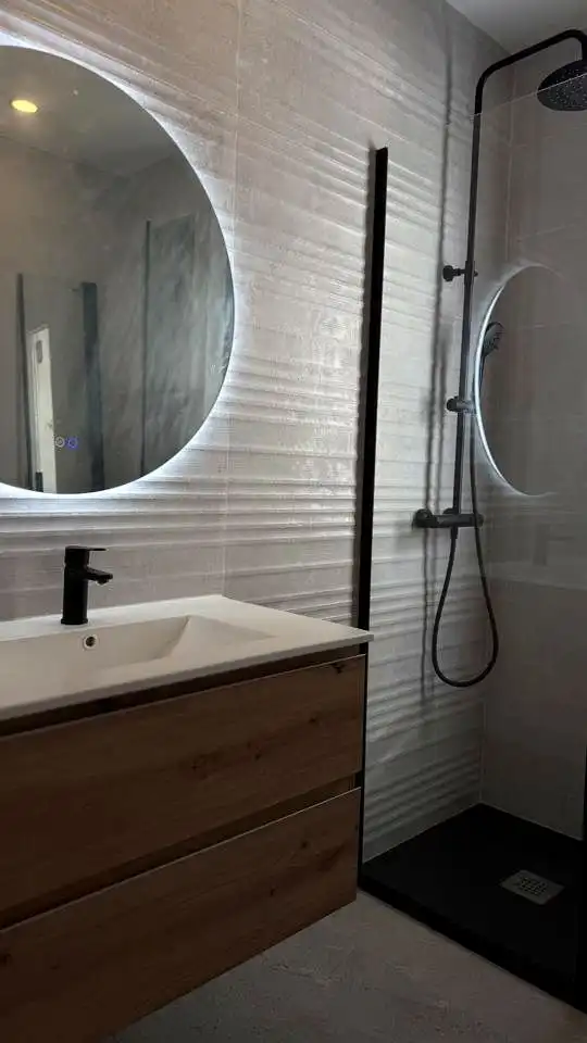 Baño de Piso en venta en Madrid con Aire acondicionado, Calefacción y Terraza