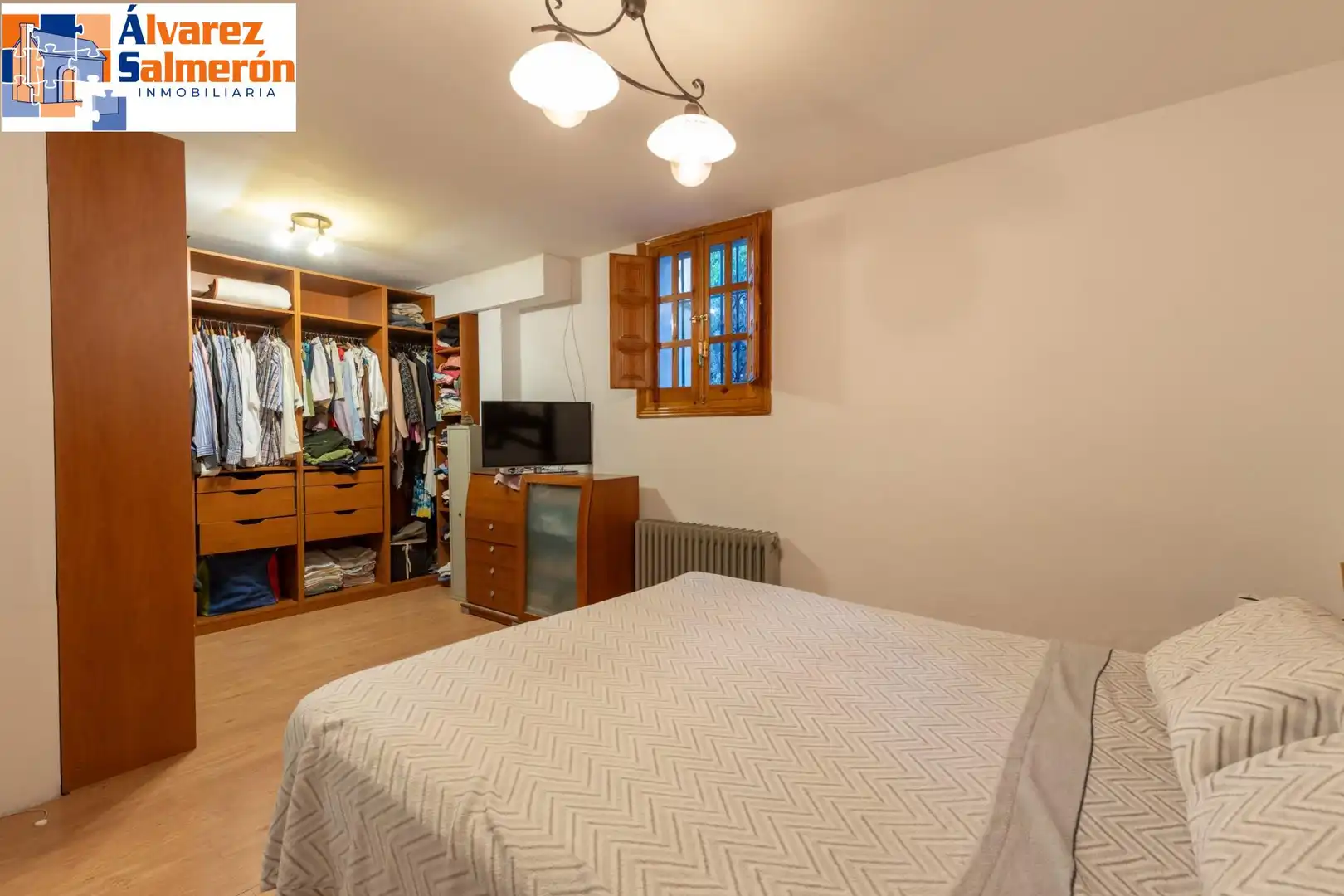Casa o chalet en venta en Altos de la Zubia