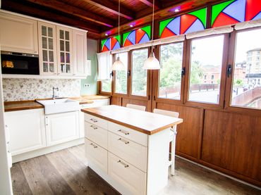 Casa con balcón en venta en Salas - CL VEIGA DEL REY 14
