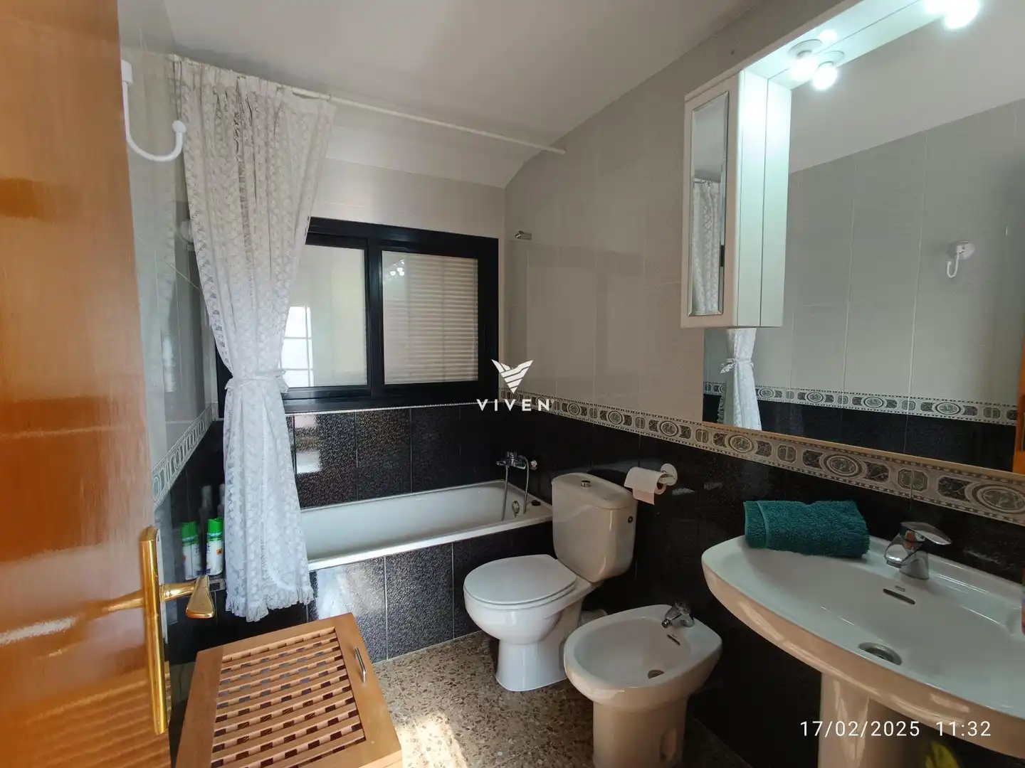 Badezimmer von Haus oder Chalet zum Verkauf in Sant Pere de Ribes mit Heizung, Privatgarten und Terrasse