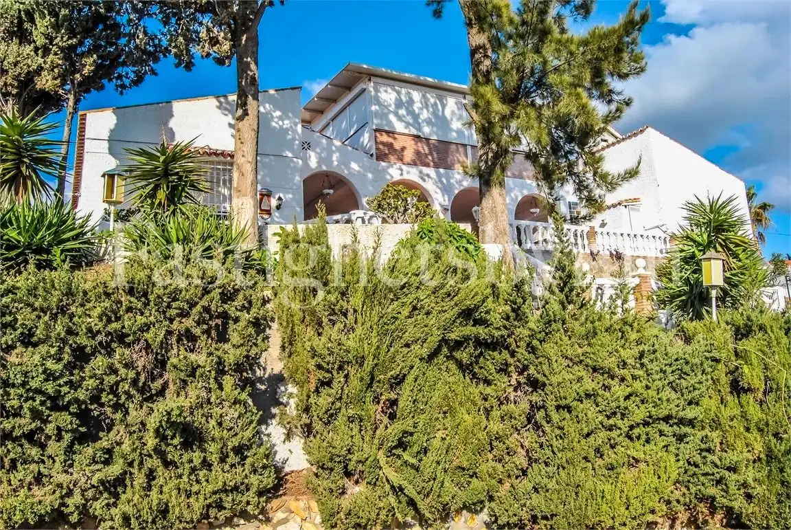Vista exterior de Casa o xalet en venda en Vélez-Málaga