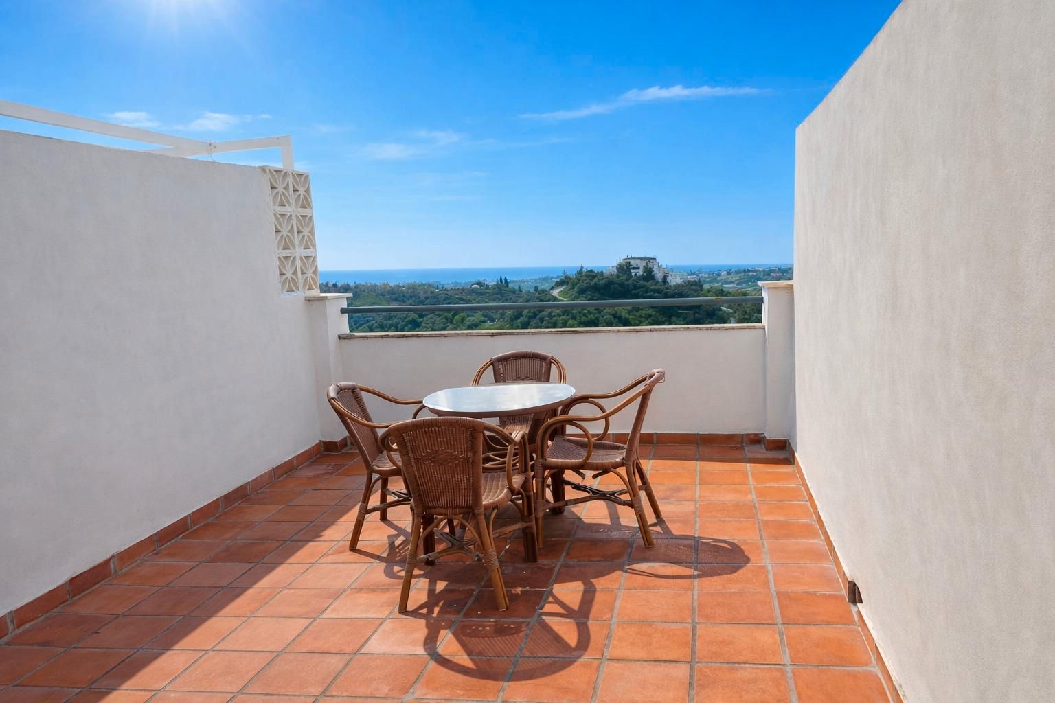 Terrace of Apartment for sale in Estepona  with Terrace, Furnished and Community pool
