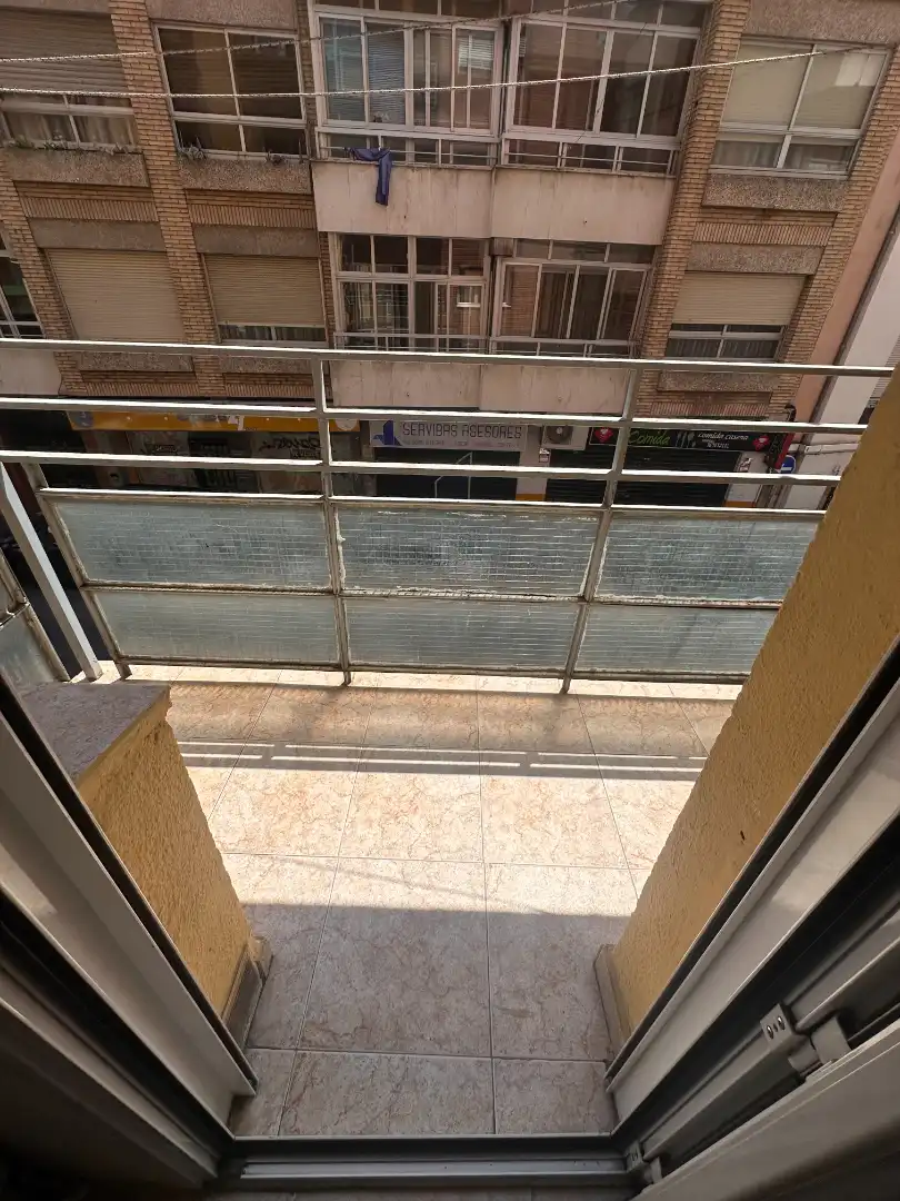 Terraza de Piso de alquiler en Cuenca con Calefacción, Amueblado y Horno