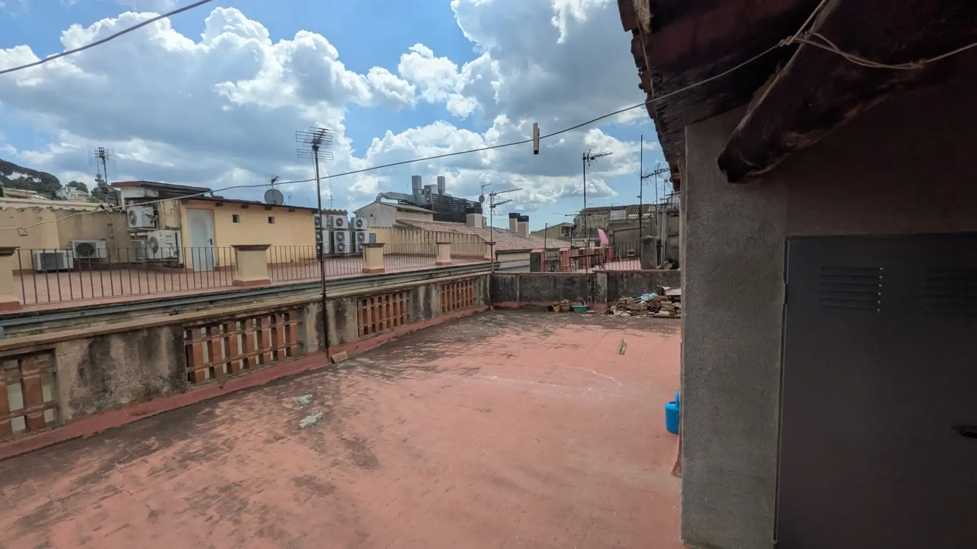 Terraza de Ático en venta en Girona con Trastero y Balcón