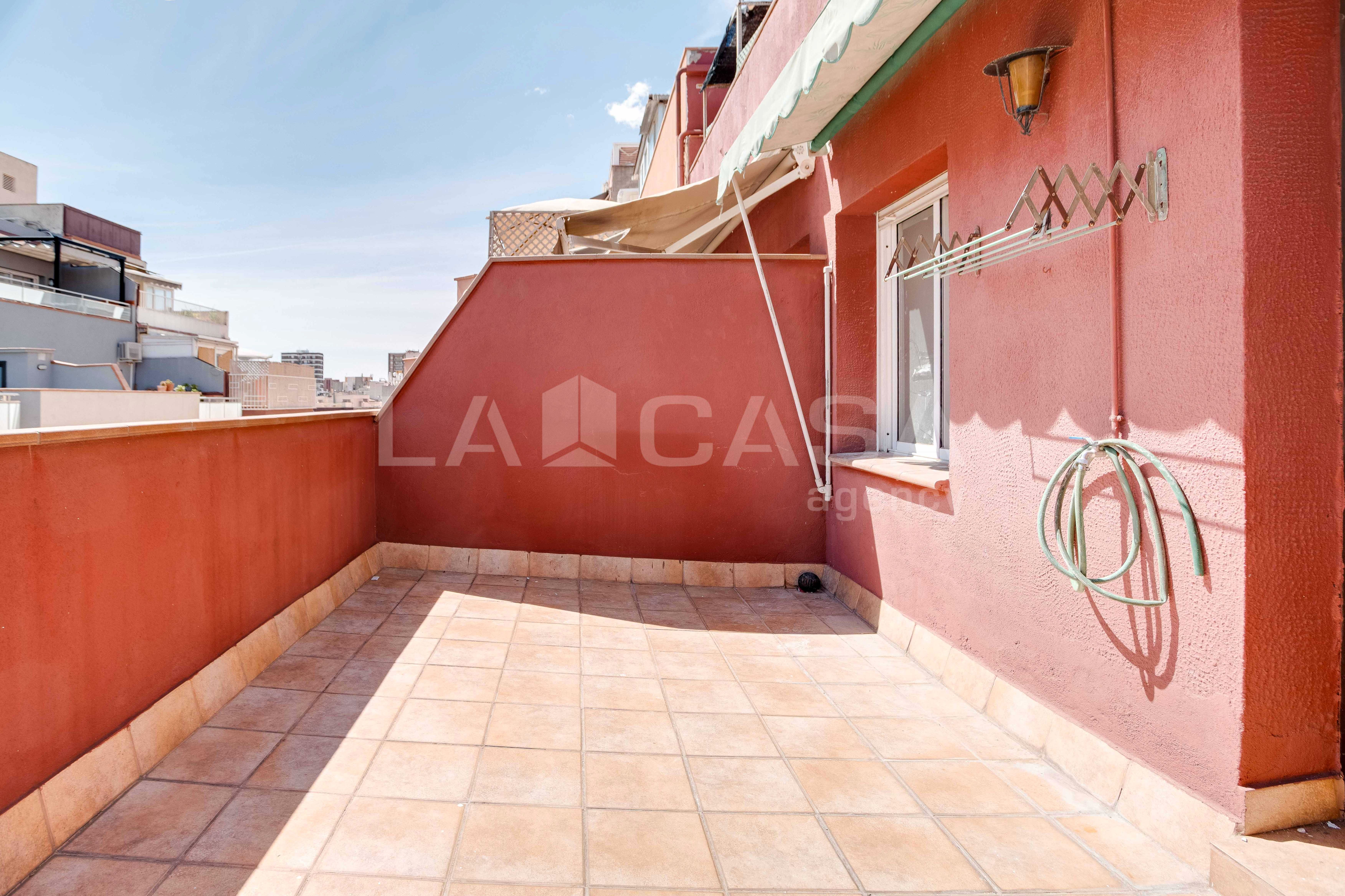 Terrace of Flat for sale in L'Hospitalet de Llobregat  with Terrace
