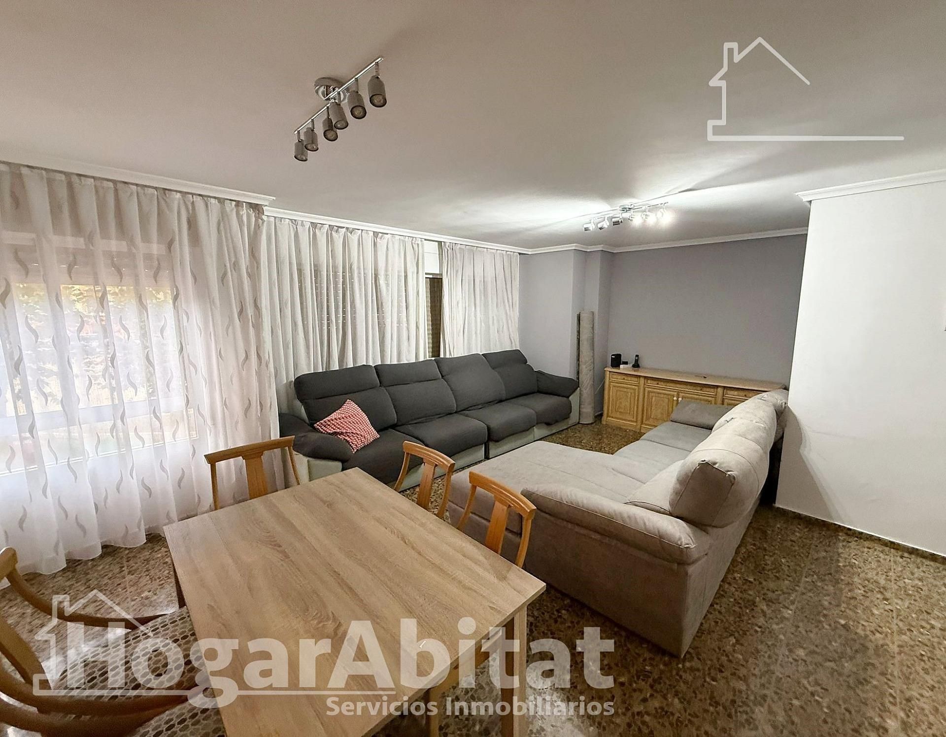 Sala de estar de Piso en venta en Burriana / Borriana con Terraza y Alarma