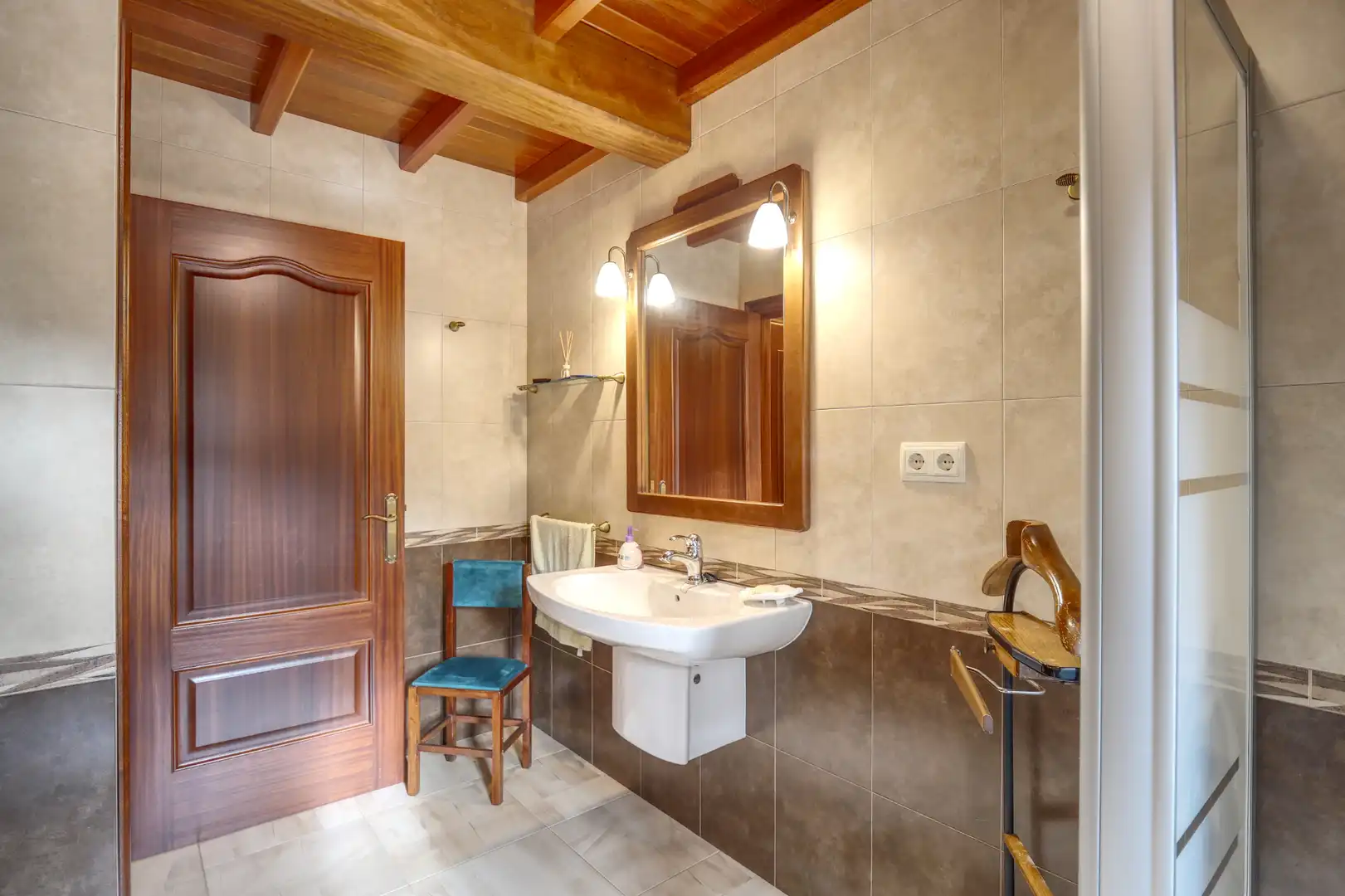 Baño de Finca rústica en venta en Valdoviño con Calefacción, Jardín privado y Parquet