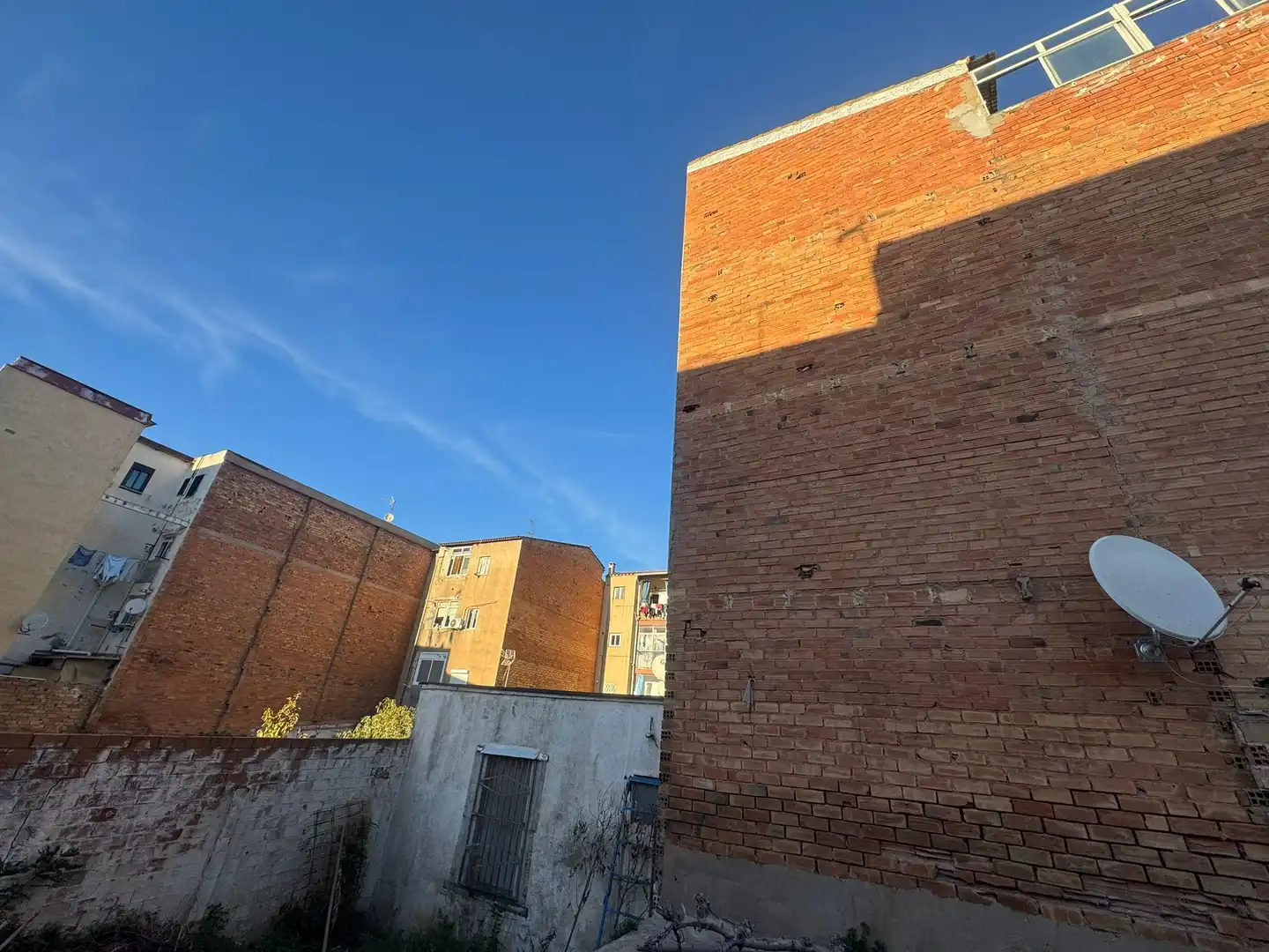 Vista exterior de Residencial en venta en Santa Coloma de Gramenet