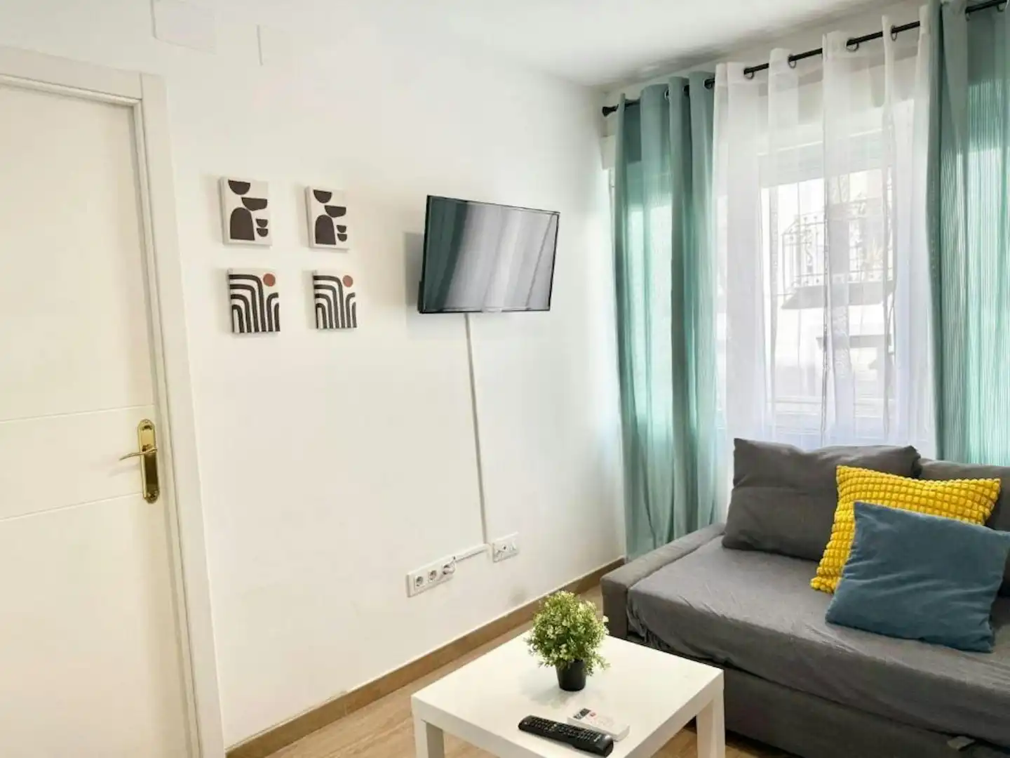 Living room of Flat for rent in Chamartín