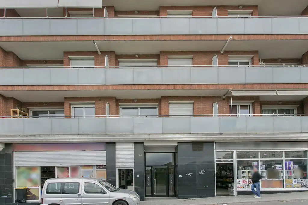 Außenansicht von Maisonette zum Verkauf in Manresa