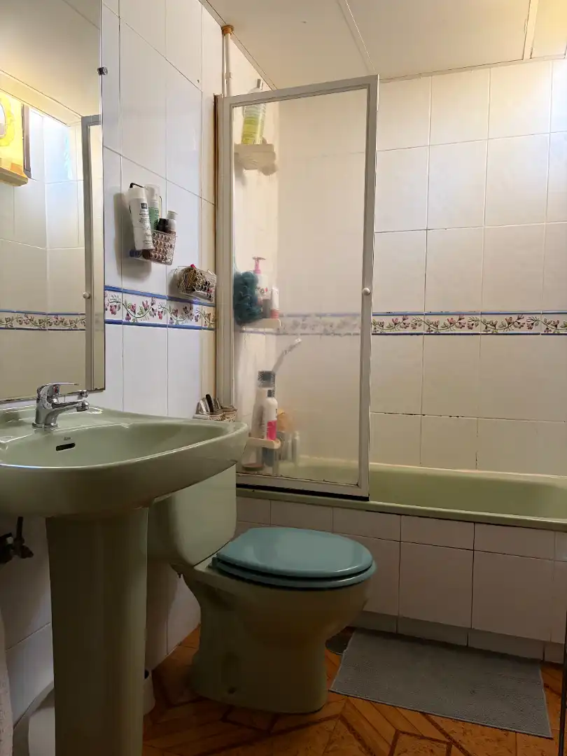 Bathroom of Flat for sale in Plasencia  with Air Conditioner, Heating and Furnished
