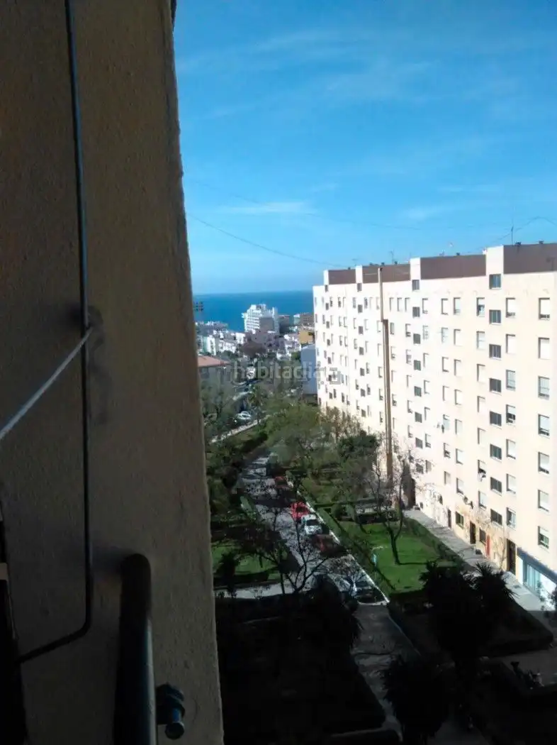 Pis amb jardí en venda a Calle Vázquez Clavel 15, imagen 2