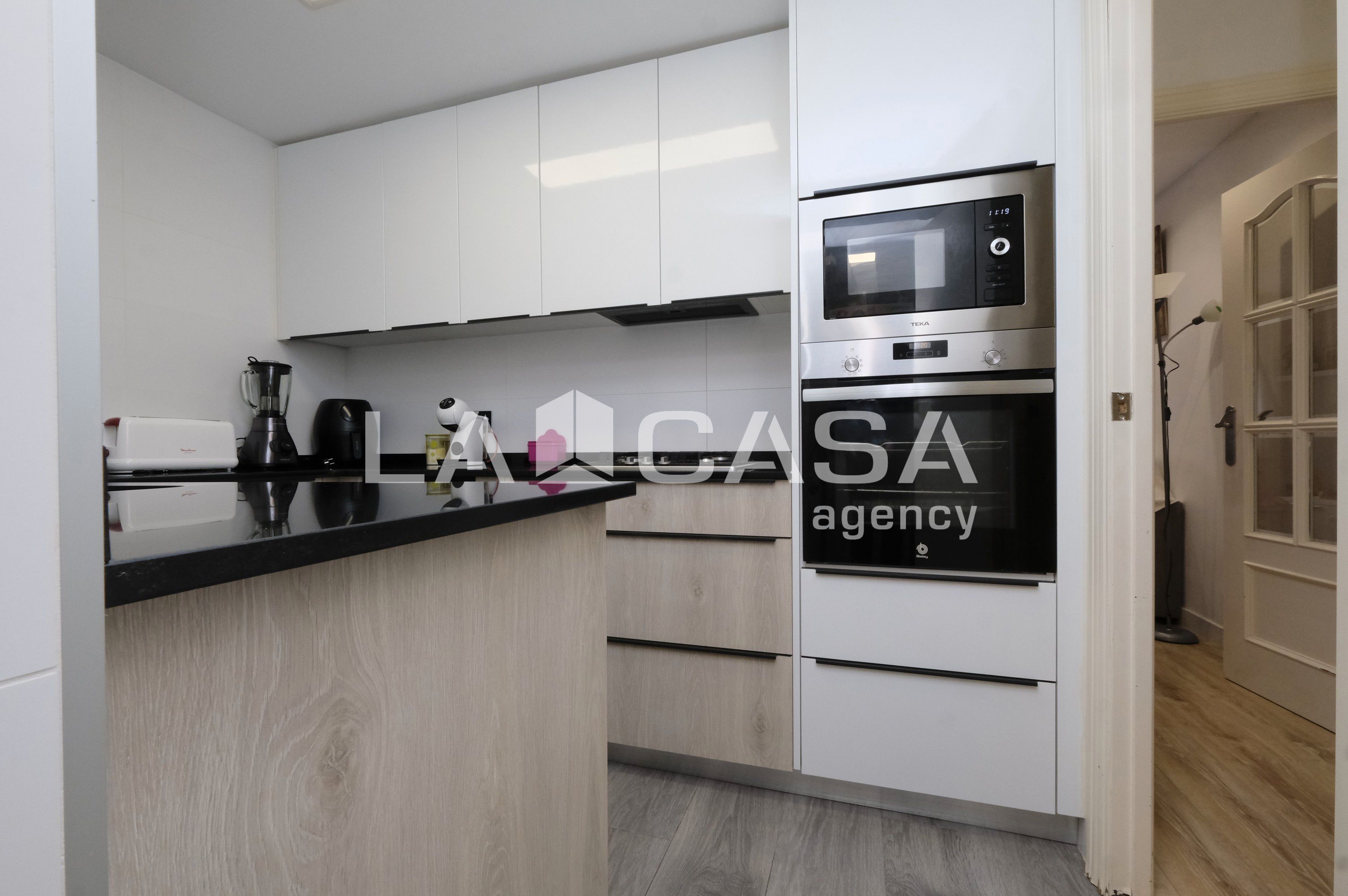 Kitchen of Flat for sale in  Barcelona Capital  with Heating