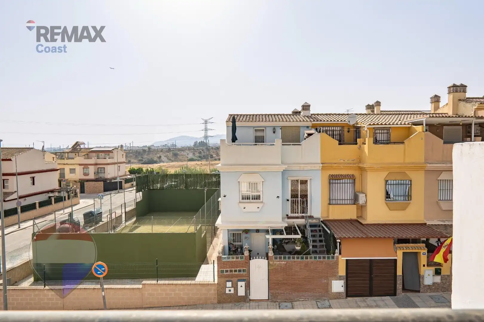 Vista exterior de Casa adosada en venda en Cártama amb Piscina comunitària