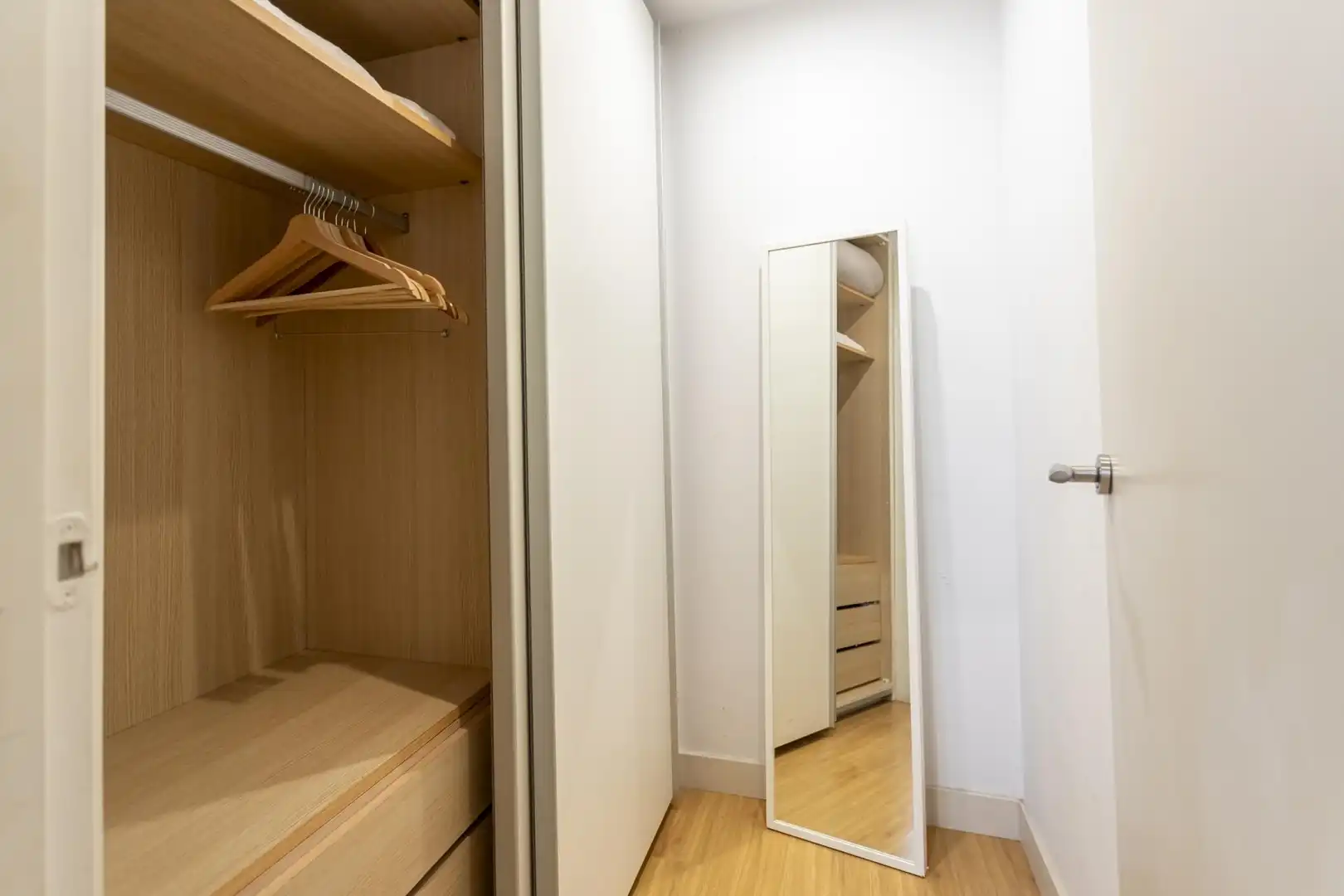 Habitación de Piso en venta en Girona con Calefacción y Balcón