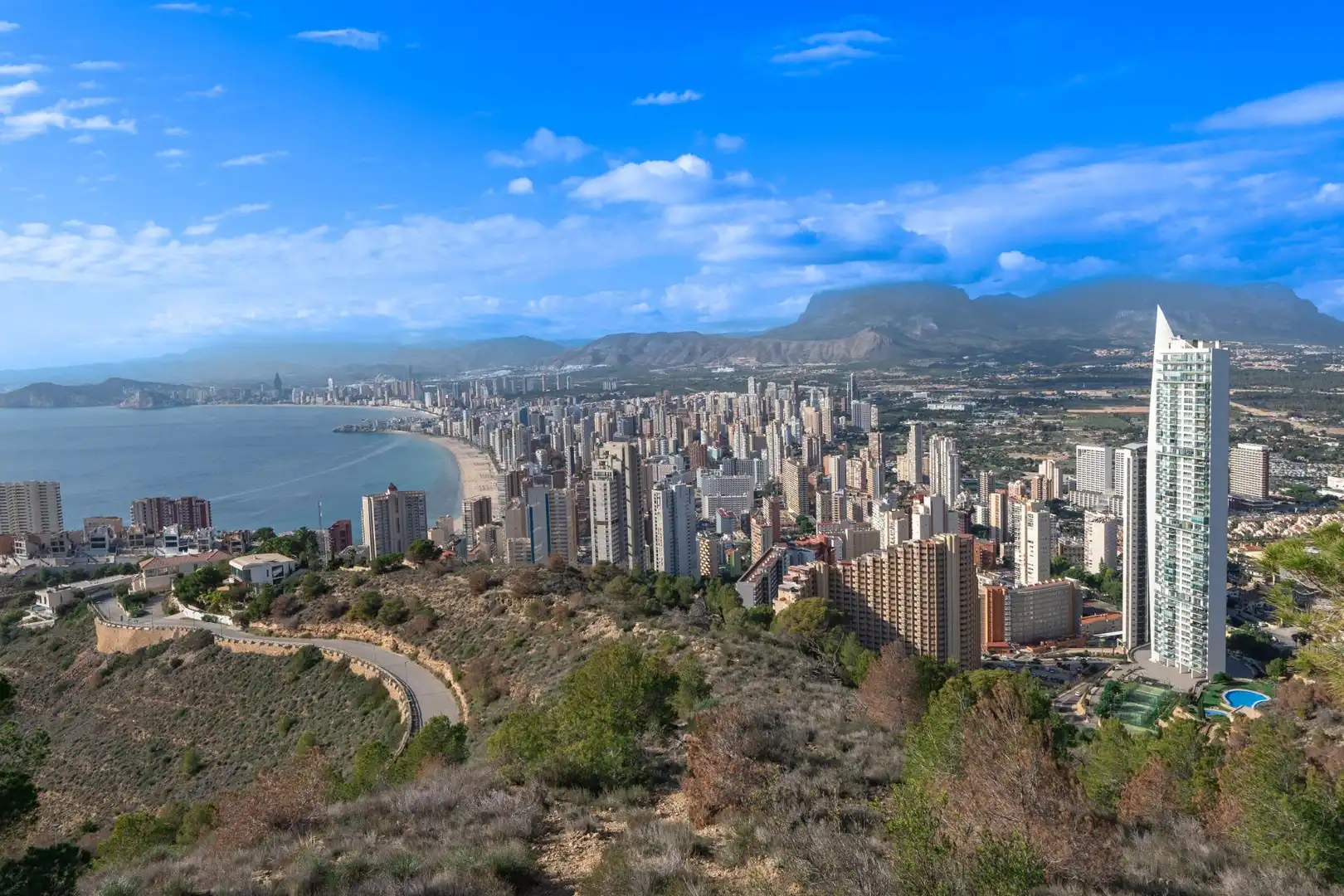 Vista exterior de Pis en venda en Benidorm amb Aire condicionat, Parquet i Moblat