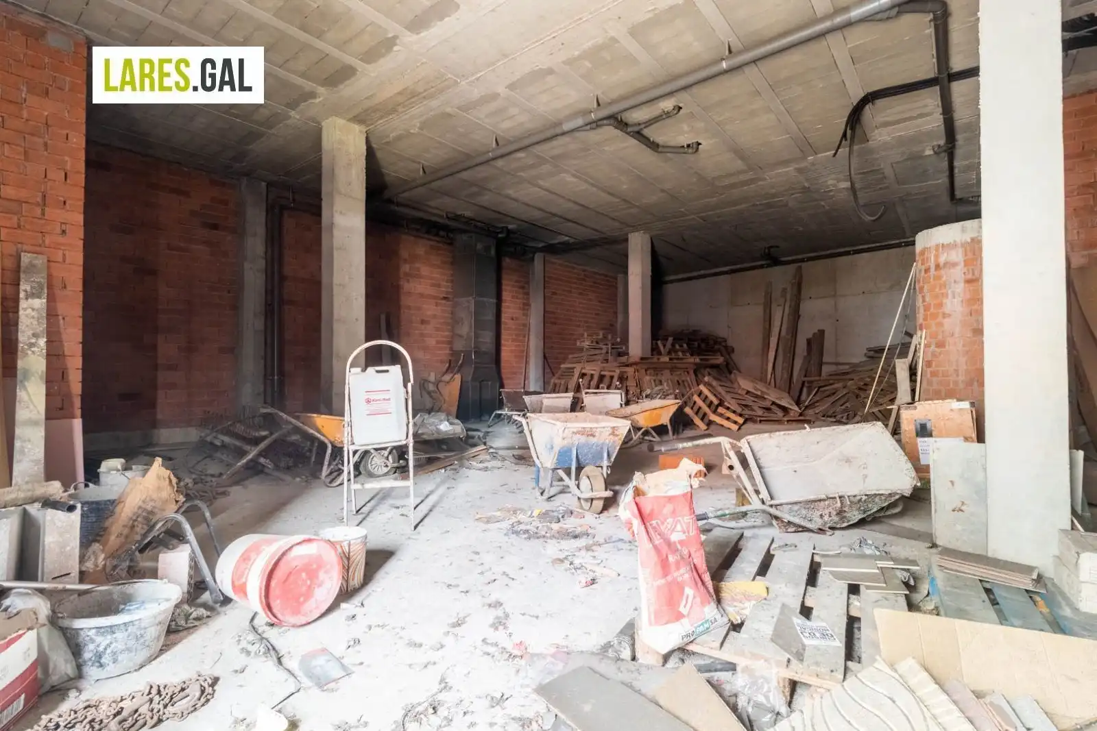 Gewerbefläche zum Verkauf in Ramón Cabanillas, imagen 6
