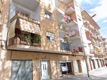 Local comercial en venta en Avinguda Catalunya