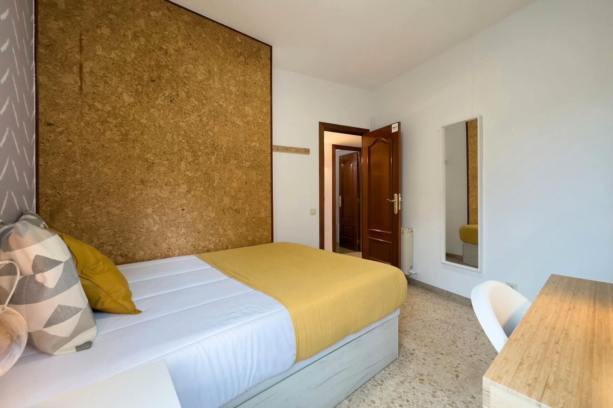 Bedroom of Flat to share in  Barcelona Capital
